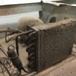 Griaznyy_morozilnogo_shkafa_Polair_b